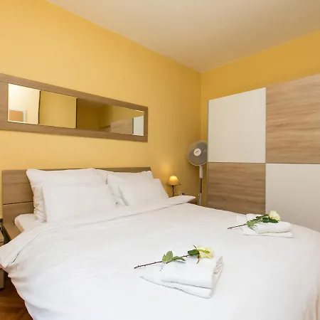 Loredana Apartman
